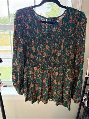 torrid Green Floral Smocked Peplum Tunic